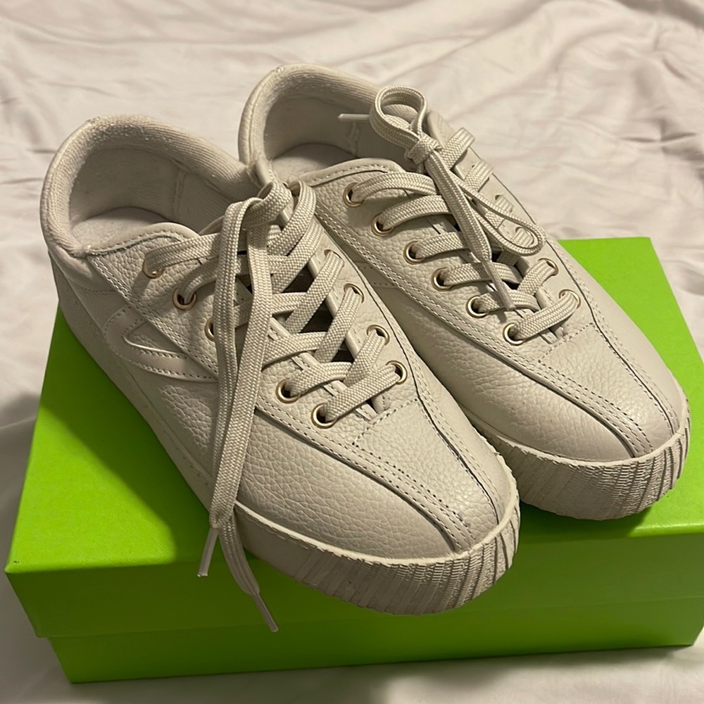 Tretorn Grey Sneakers